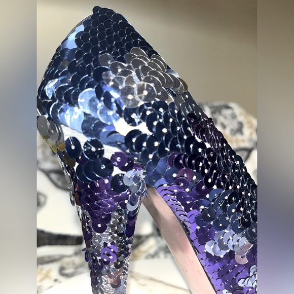 MIU MIU Sequin Embellishments Round ToePumpsHeels Size41 U.S. Size11 - Picture 11 of 16